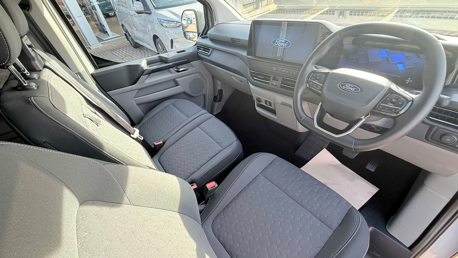 Used Ford Transit Custom 2025 for sale - 76362533: Photo 17