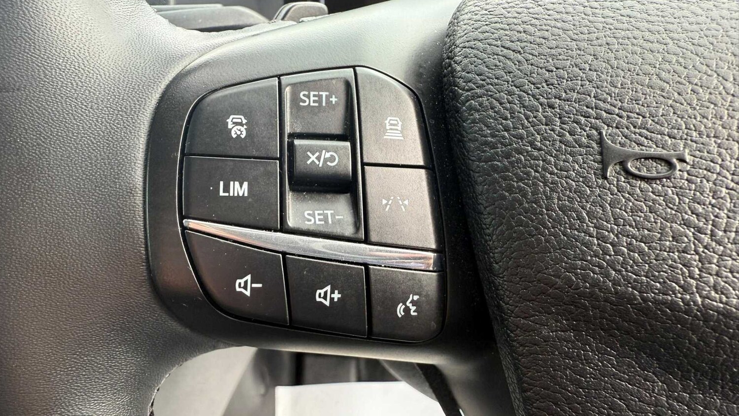 Vehicle 33
