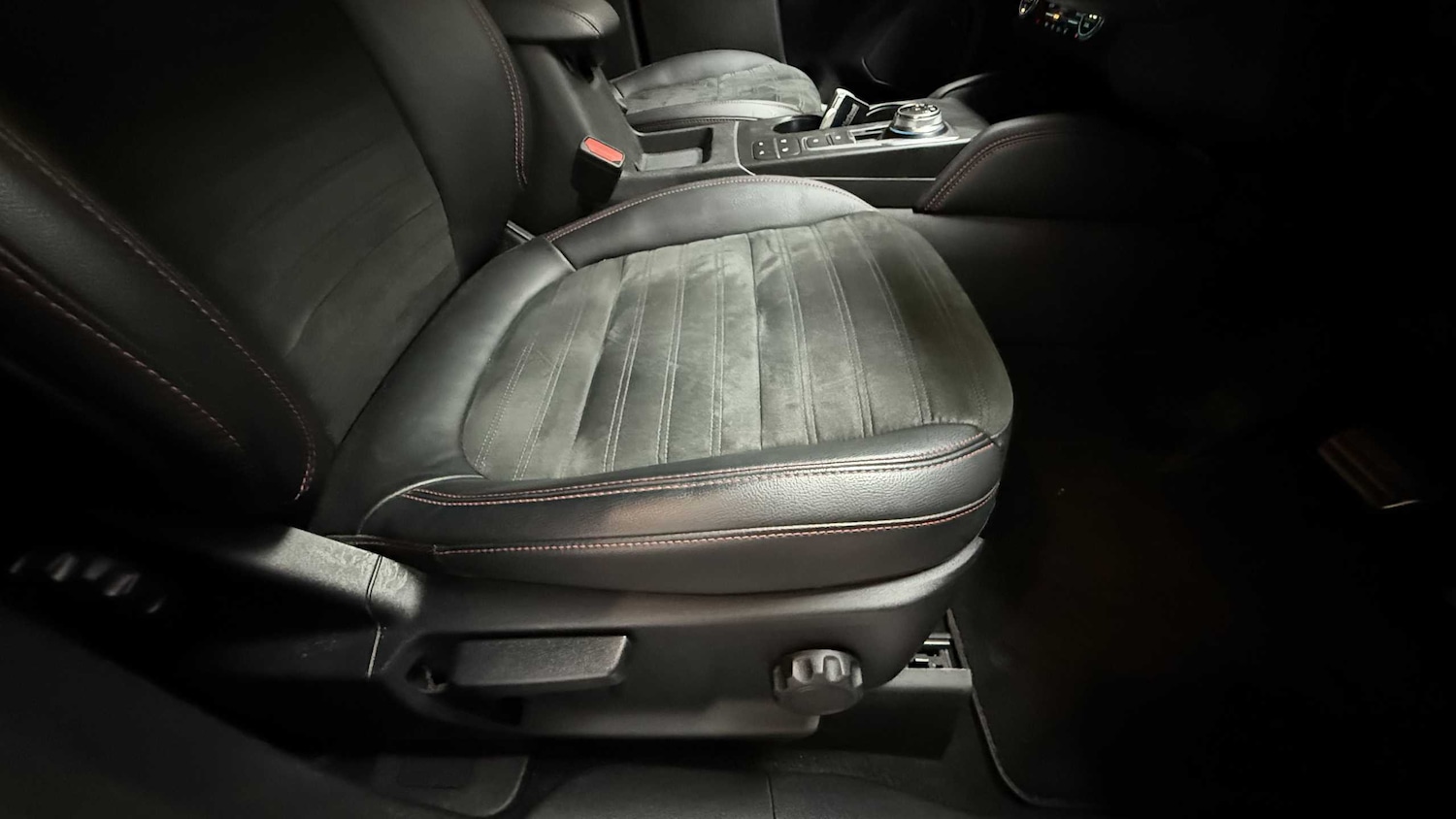 Used Ford Kuga 2020 for sale - 75903101: Photo 15