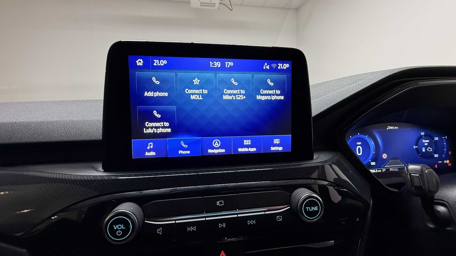 Used Ford Kuga 2020 for sale - 75903101: Photo 24