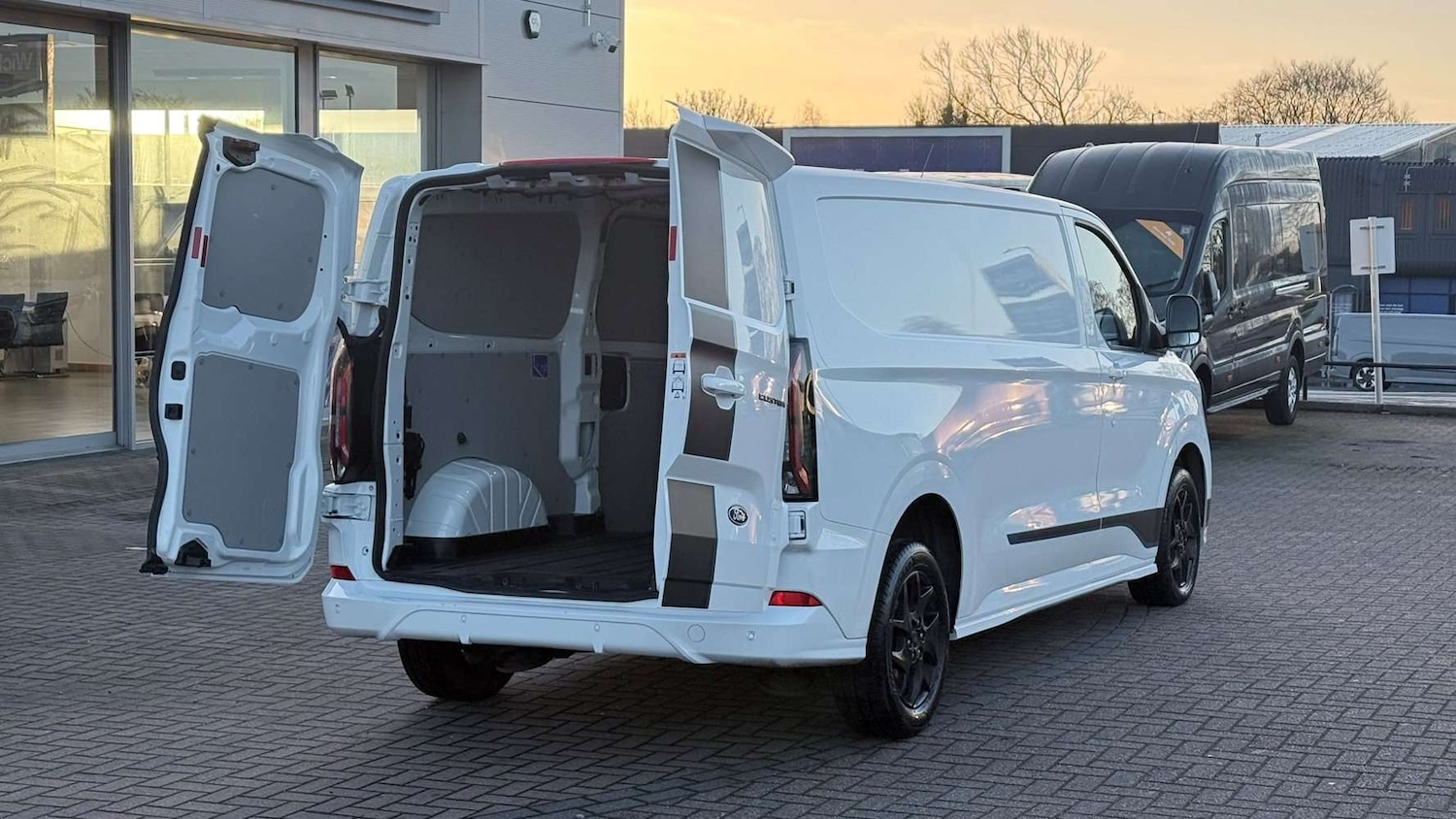 Used Ford Transit Custom 2025 for sale - 77011108: Photo 11