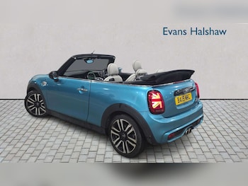 Used MINI Convertible 2019 for sale - 77787239: Photo