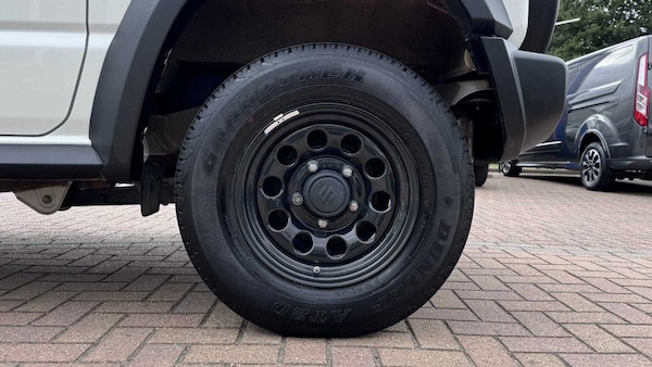 Used Suzuki Jimny 2023 for sale - 76339672: Photo 13