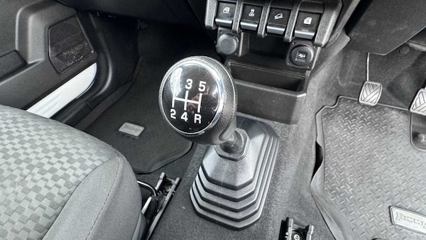 Used Suzuki Jimny 2023 for sale - 76339672: Photo 27