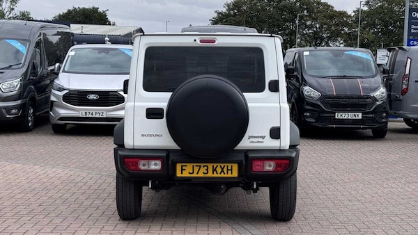 Used Suzuki Jimny 2023 for sale - 76339672: Photo 6