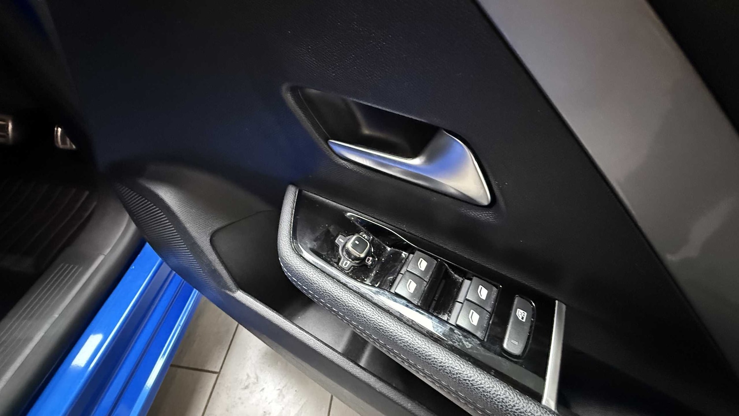 Used Vauxhall Astra 2023 for sale - 76230298: Photo 13