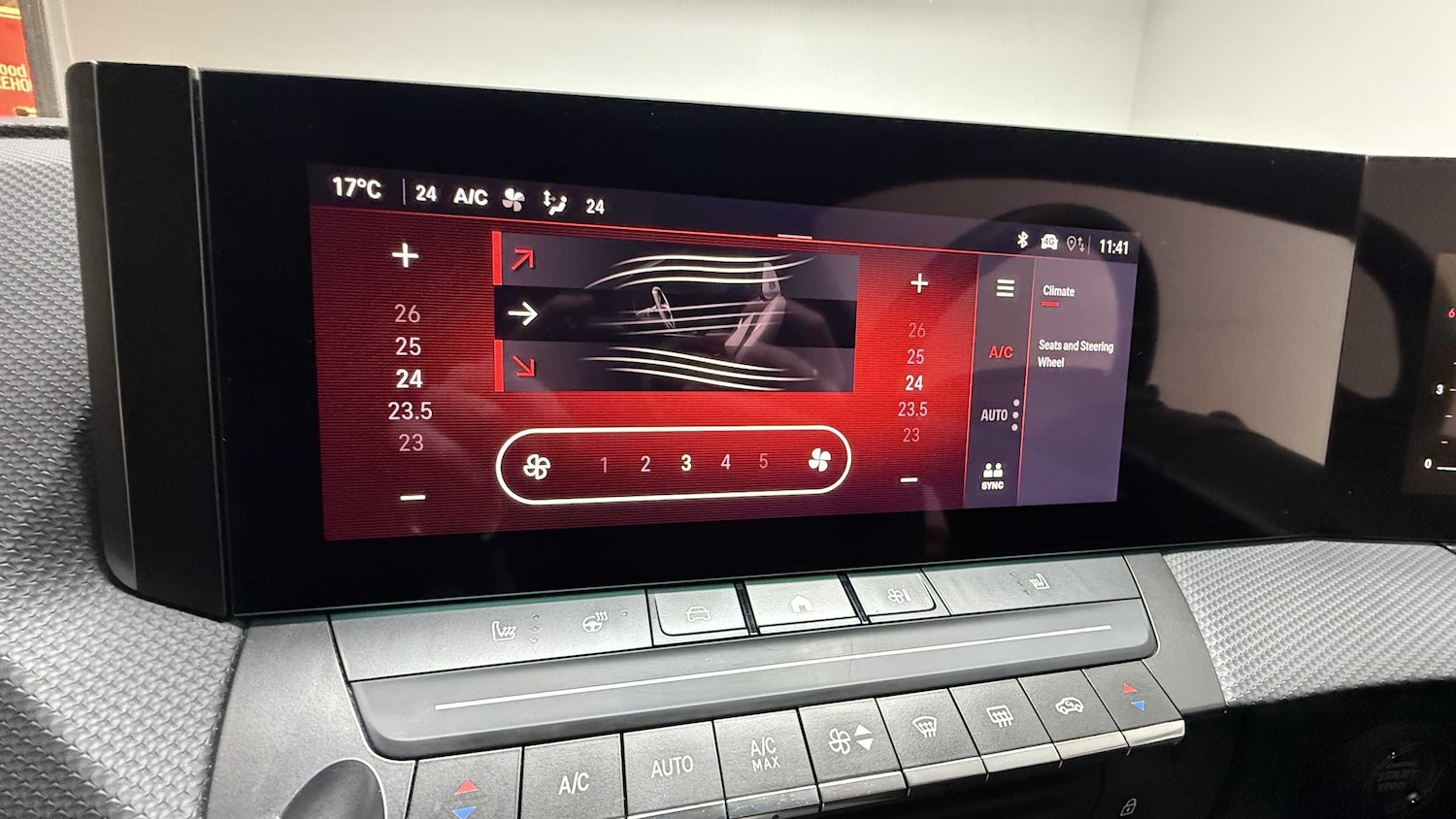 Used Vauxhall Astra 2023 for sale - 76230298: Photo 22