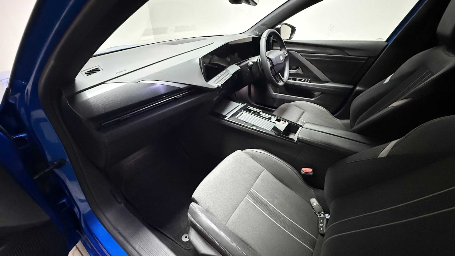 Used Vauxhall Astra 2023 for sale - 76230298: Photo 32