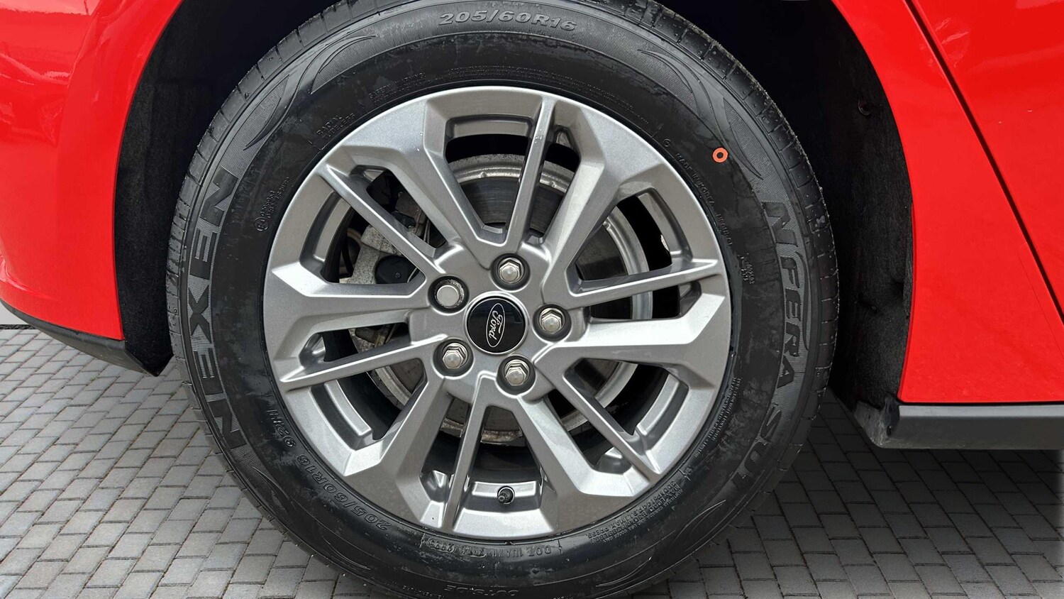 Used Ford Focus 2022 for sale - 76390662: Photo 8