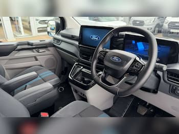 Used Ford Tourneo Custom 2026 for sale - 79730702: Photo