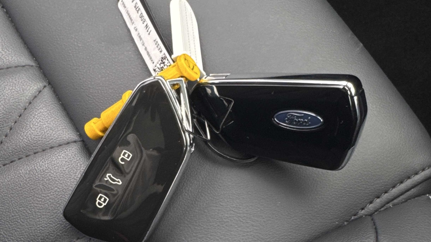 Used Ford Explorer 2024 for sale - 76421198: Photo 15