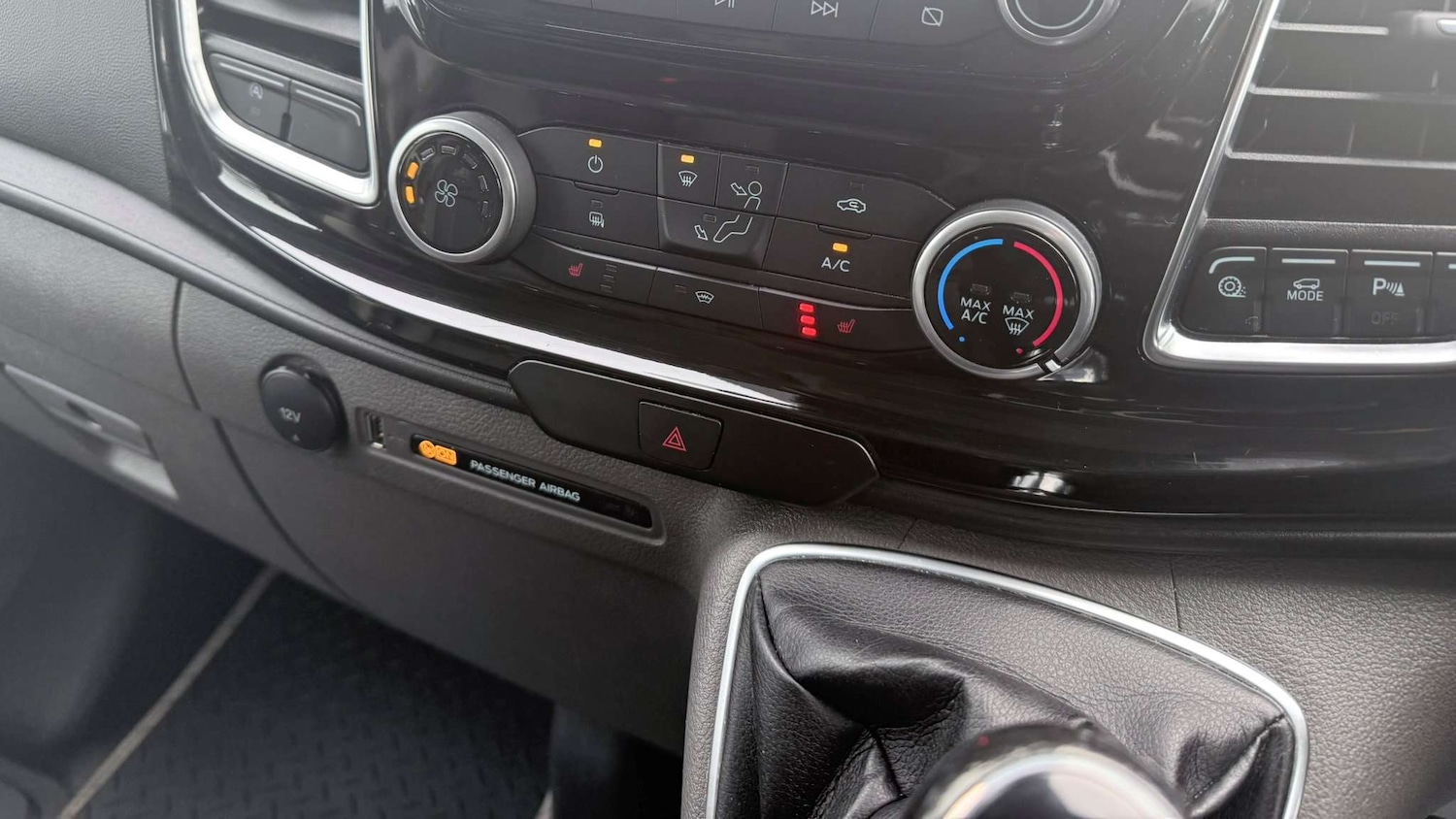 Used Ford Transit Custom 2023 for sale - 77601198: Photo 29