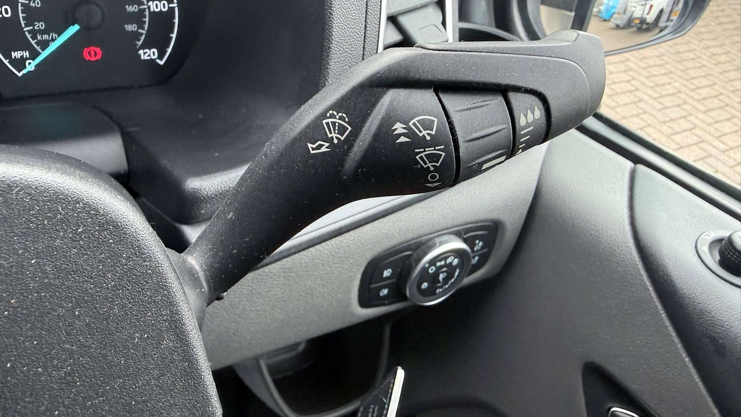 Used Ford Transit Custom 2023 for sale - 77601198: Photo 32