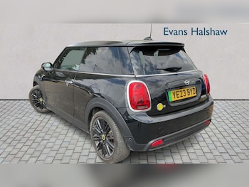 Used MINI Hatch 2023 for sale - 79306798: Photo