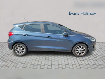 Used Ford Fiesta 2018 for sale - 79339889: Photo