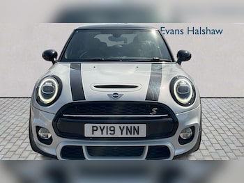 Used MINI Hatch 2019 for sale - 79611006: Photo