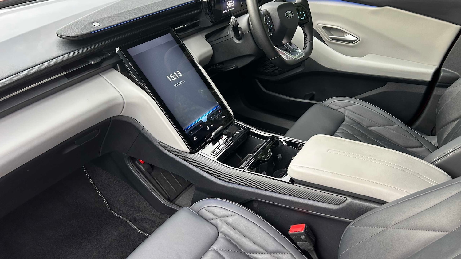 Used Ford Explorer 2024 for sale - 76705031: Photo 11