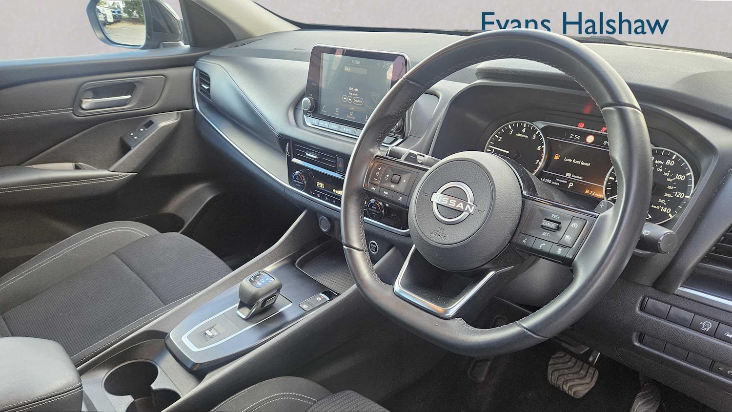 Used Nissan Qashqai 2022 for sale - 76316162: Photo 12