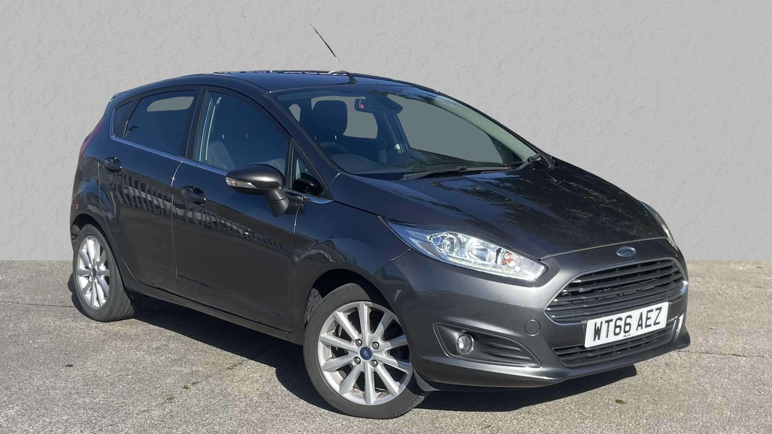 Used Ford Fiesta 2017 for sale - 76460620: Photo 1