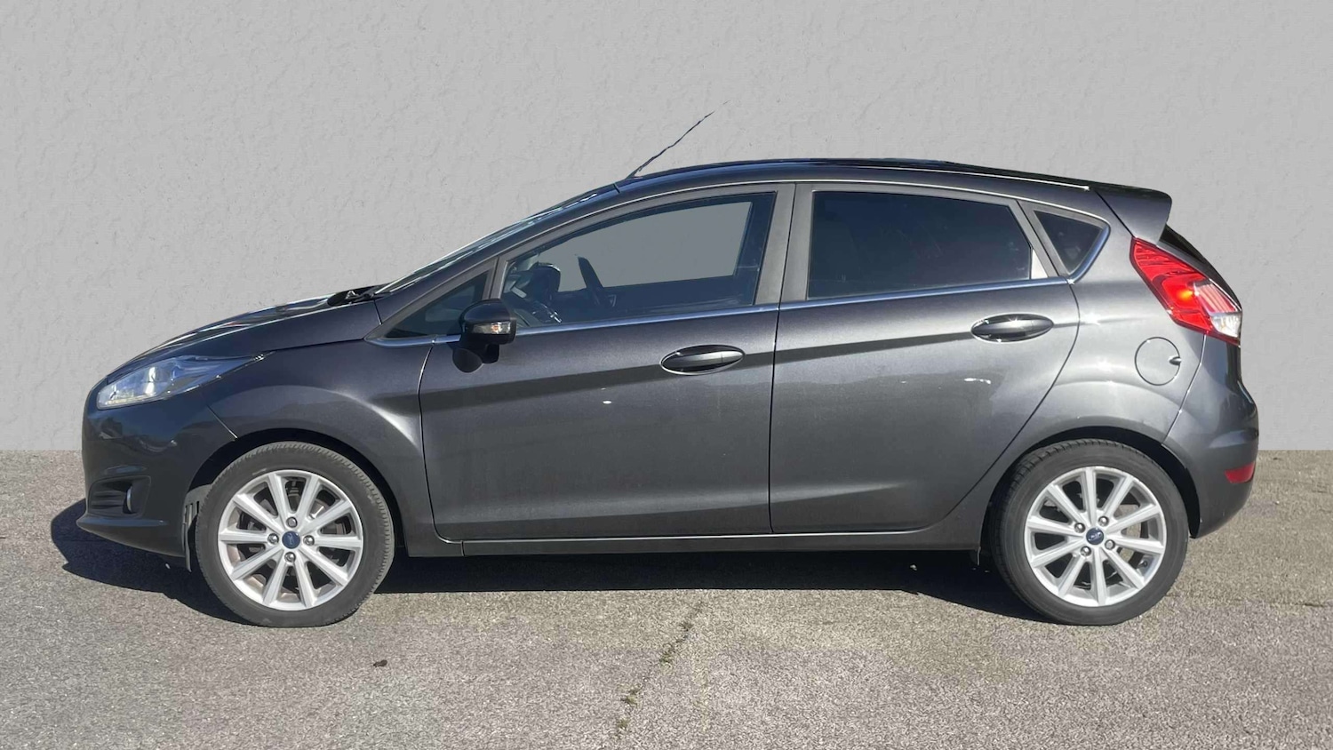 Used Ford Fiesta 2017 for sale - 76460620: Photo 5