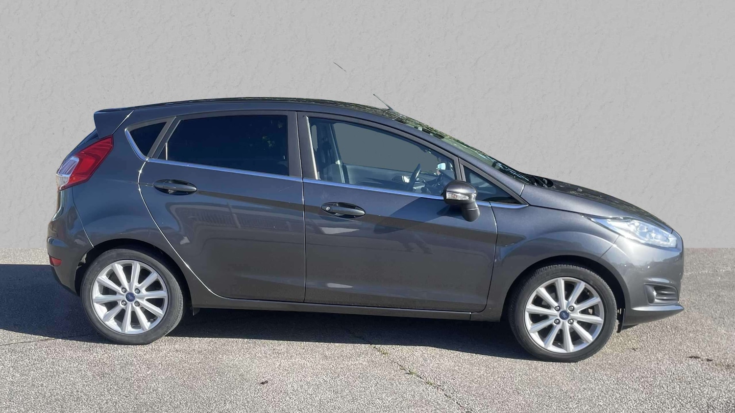 Used Ford Fiesta 2017 for sale - 76460620: Photo 6