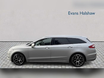 Used Ford Mondeo 2016 for sale - 76460216: Photo