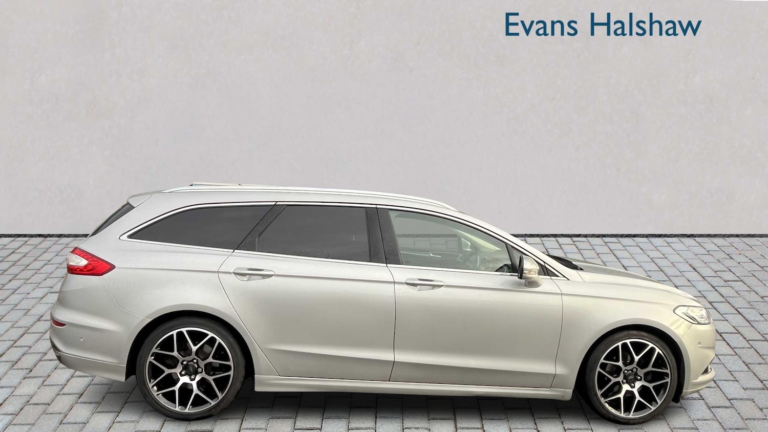 Used Ford Mondeo 2016 for sale - 76460216: Photo 6