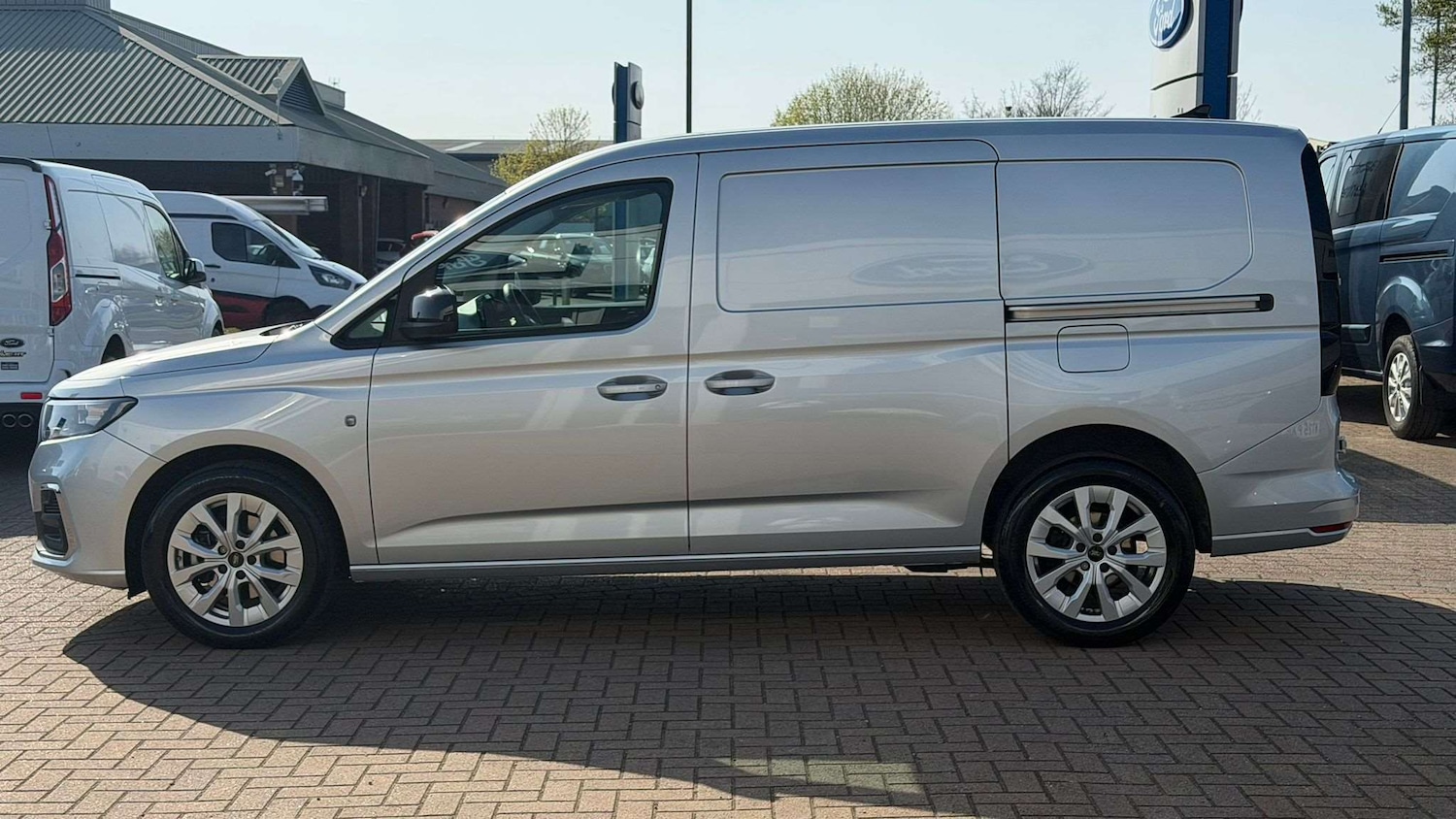 Used Ford Transit Connect 2025 for sale - 78173840: Photo 8