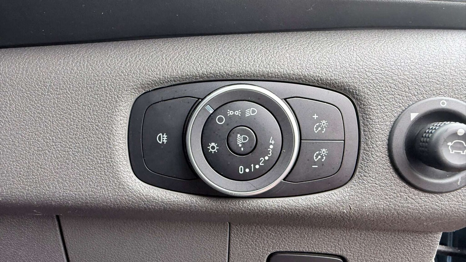 Used Ford Transit 2023 for sale - 77526882: Photo 21