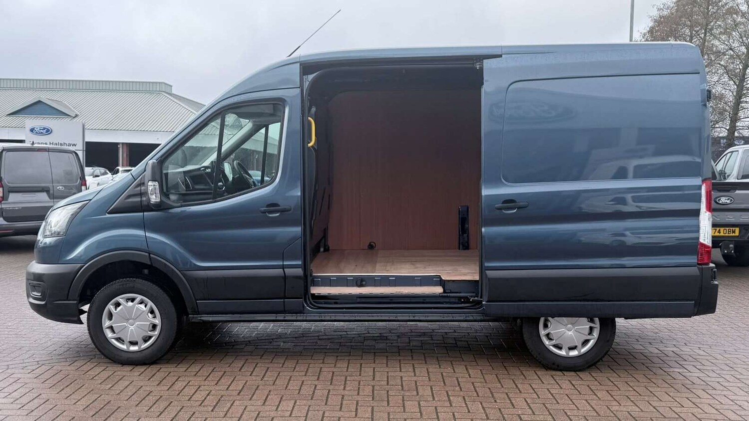 Used Ford Transit 2023 for sale - 77526882: Photo 6