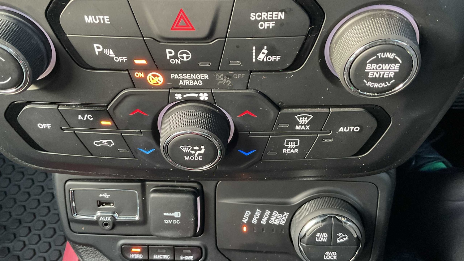 Used Jeep Renegade 2021 for sale - 76902279: Photo 20