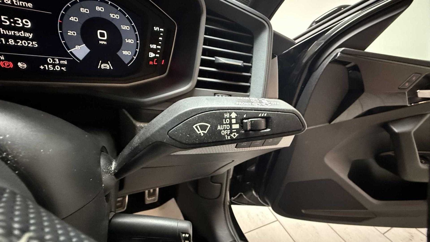 Vehicle 21