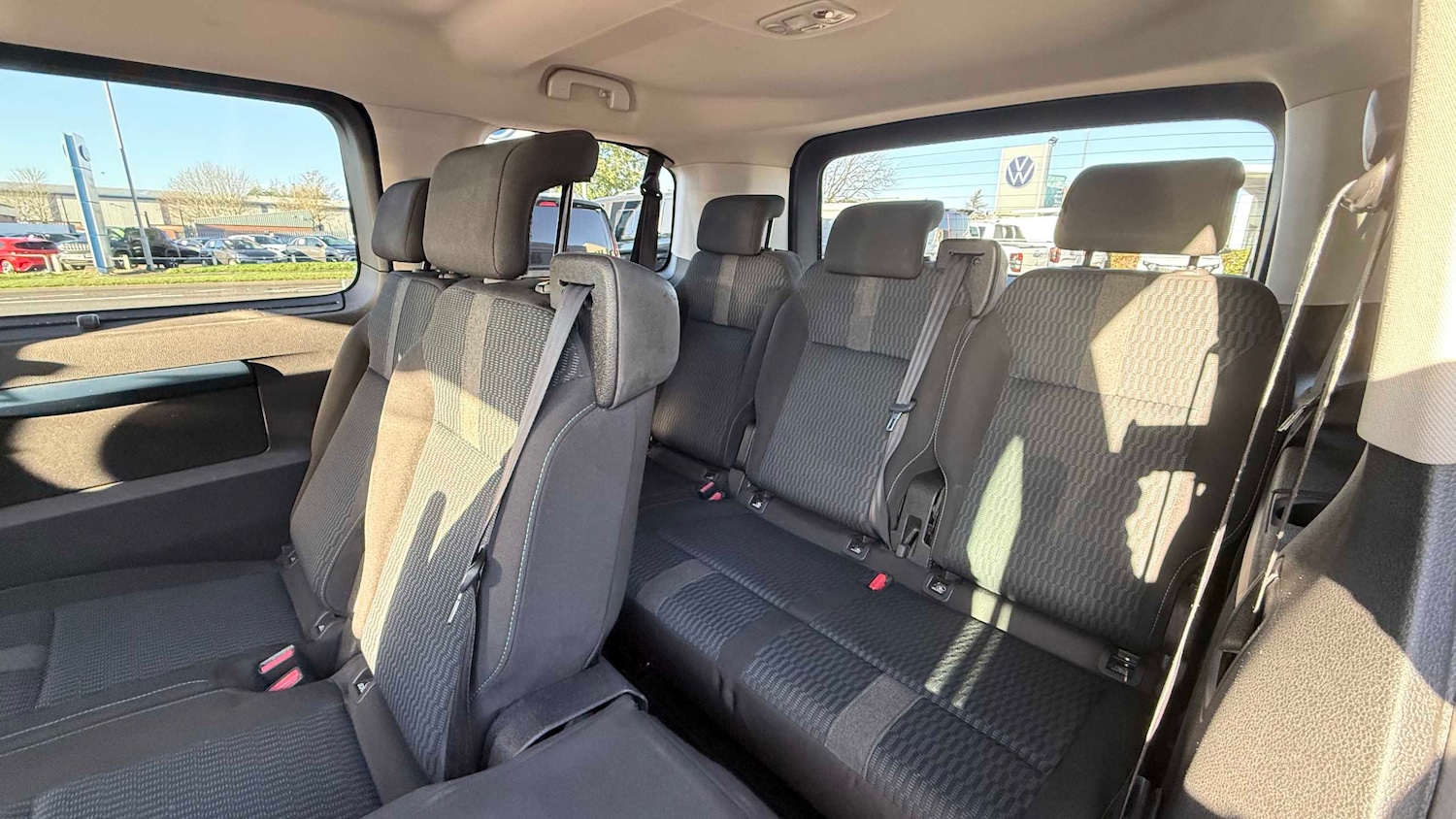 Used Peugeot Traveller 2020 for sale - 76789416: Photo 6