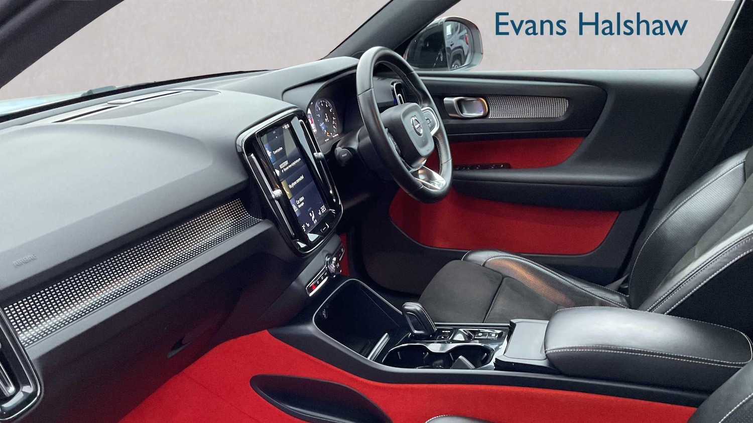 Used Volvo XC40 2019 for sale - 77294242: Photo 16