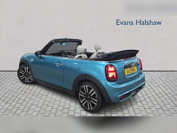 Used MINI Convertible 2019 for sale - 77661179: Photo