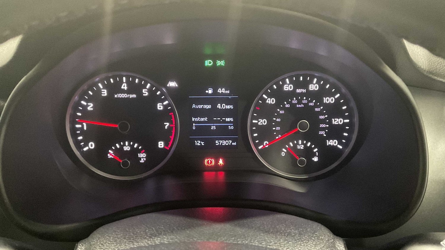 Used Kia Stonic 2017 for sale - 77018867: Photo 12