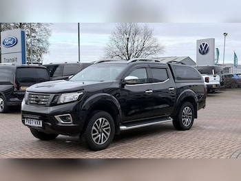 Used Nissan Navara 2017 for sale - 77044092: Photo