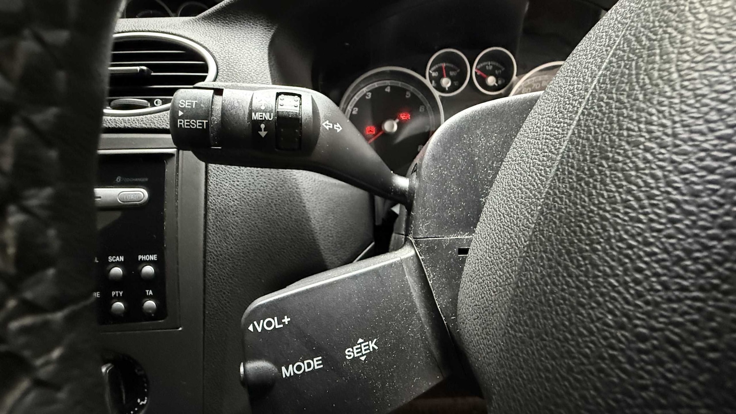 Used Ford Focus 2006 for sale - 76034913: Photo 19