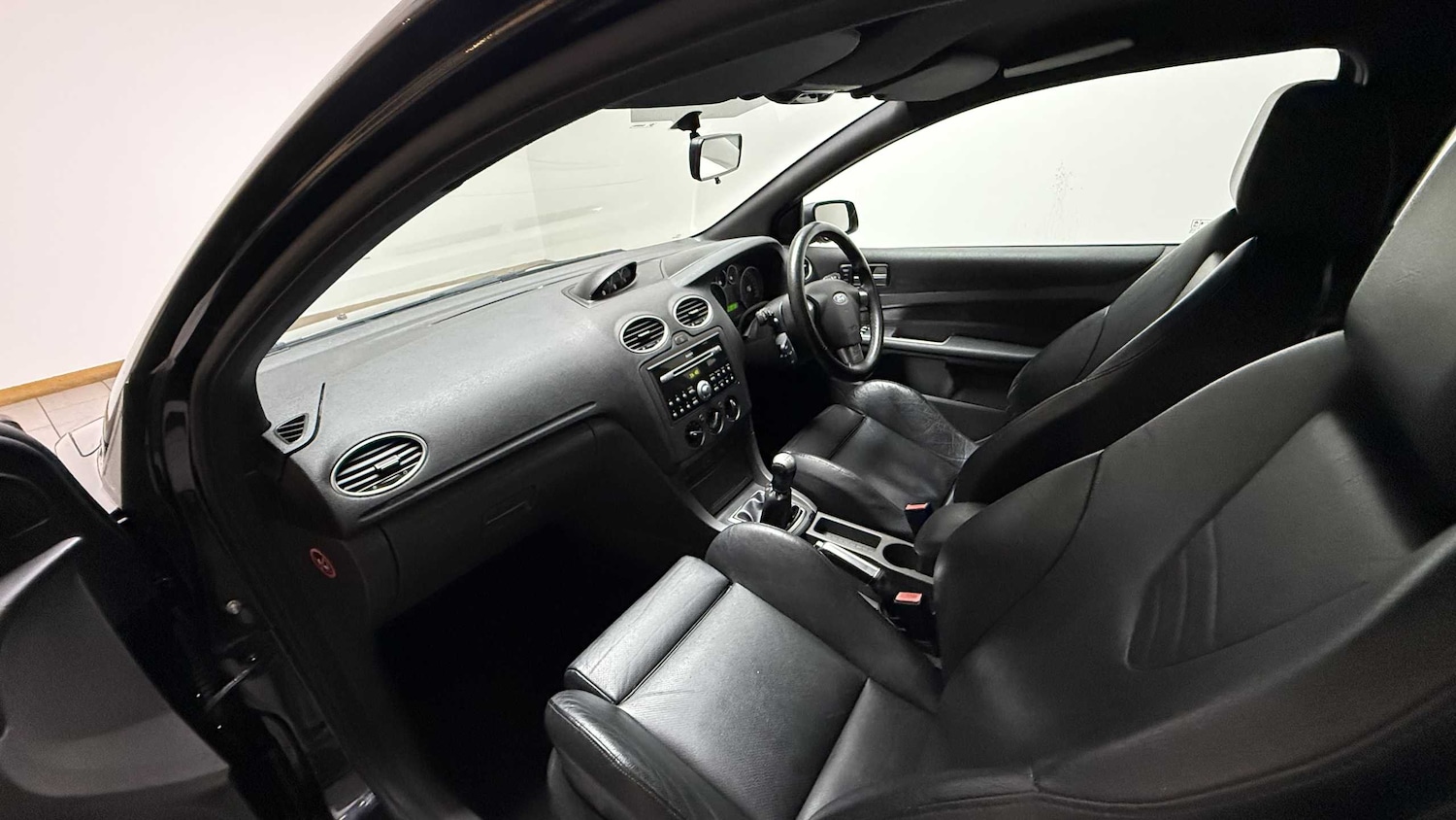 Used Ford Focus 2006 for sale - 76034913: Photo 32