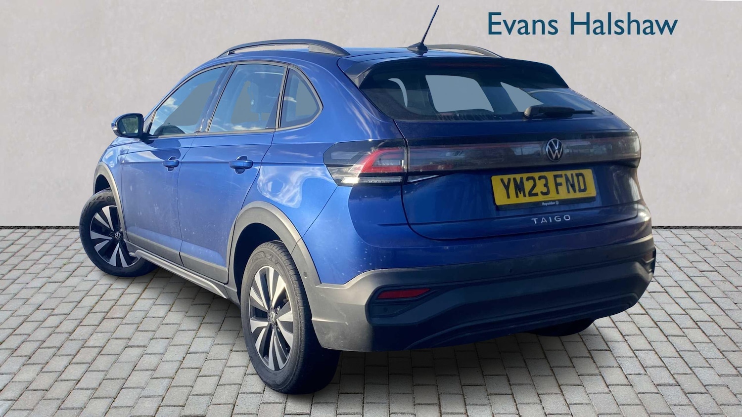 Used Volkswagen Taigo 2023 for sale - 77134904: Photo 2