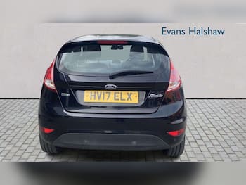 Used Ford Fiesta 2017 for sale - 79770603: Photo