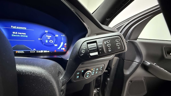 Used Ford Kuga 2024 for sale - 75742350: Photo 21