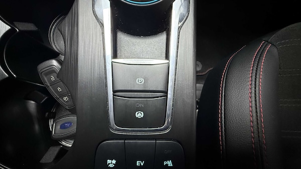 Used Ford Kuga 2024 for sale - 75742350: Photo 28