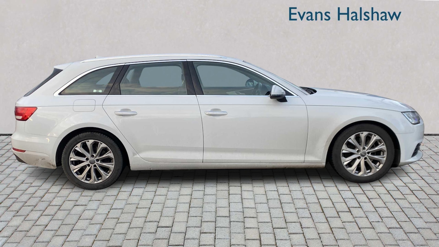 Used Audi A4 2017 for sale - 77076569: Photo 5