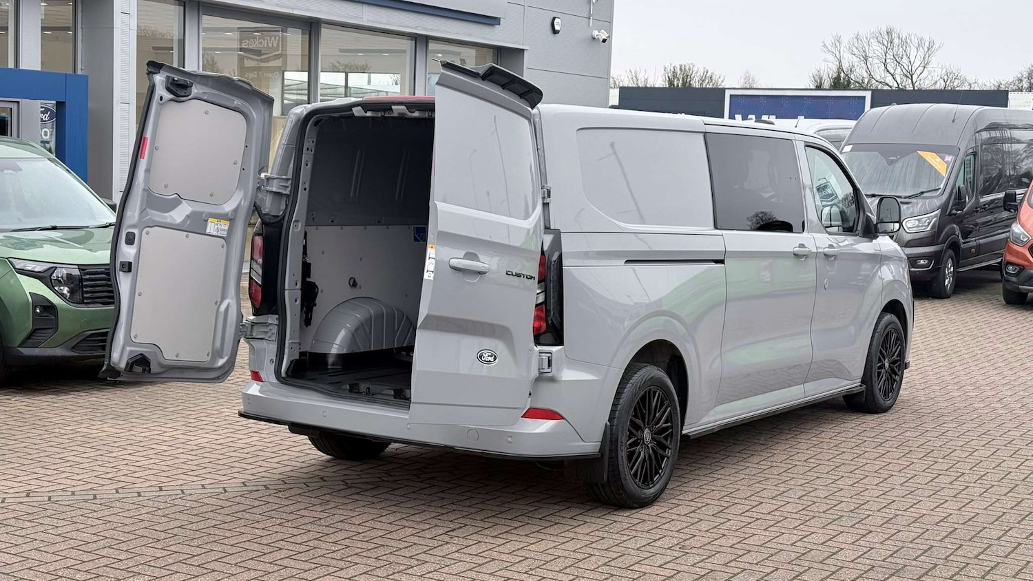 Used Ford Transit Custom 2025 for sale - 77429088: Photo 9