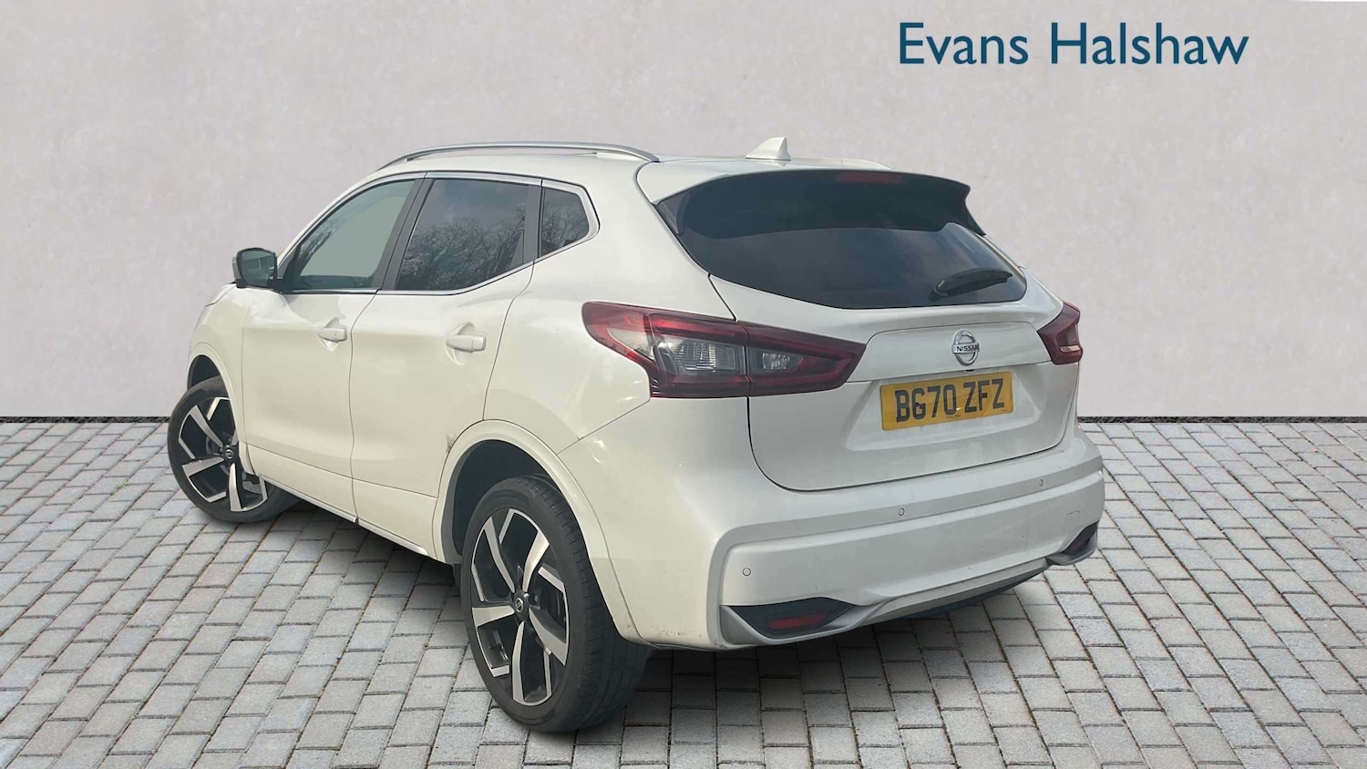 Used Nissan Qashqai for sale - 77661130: Photo 3