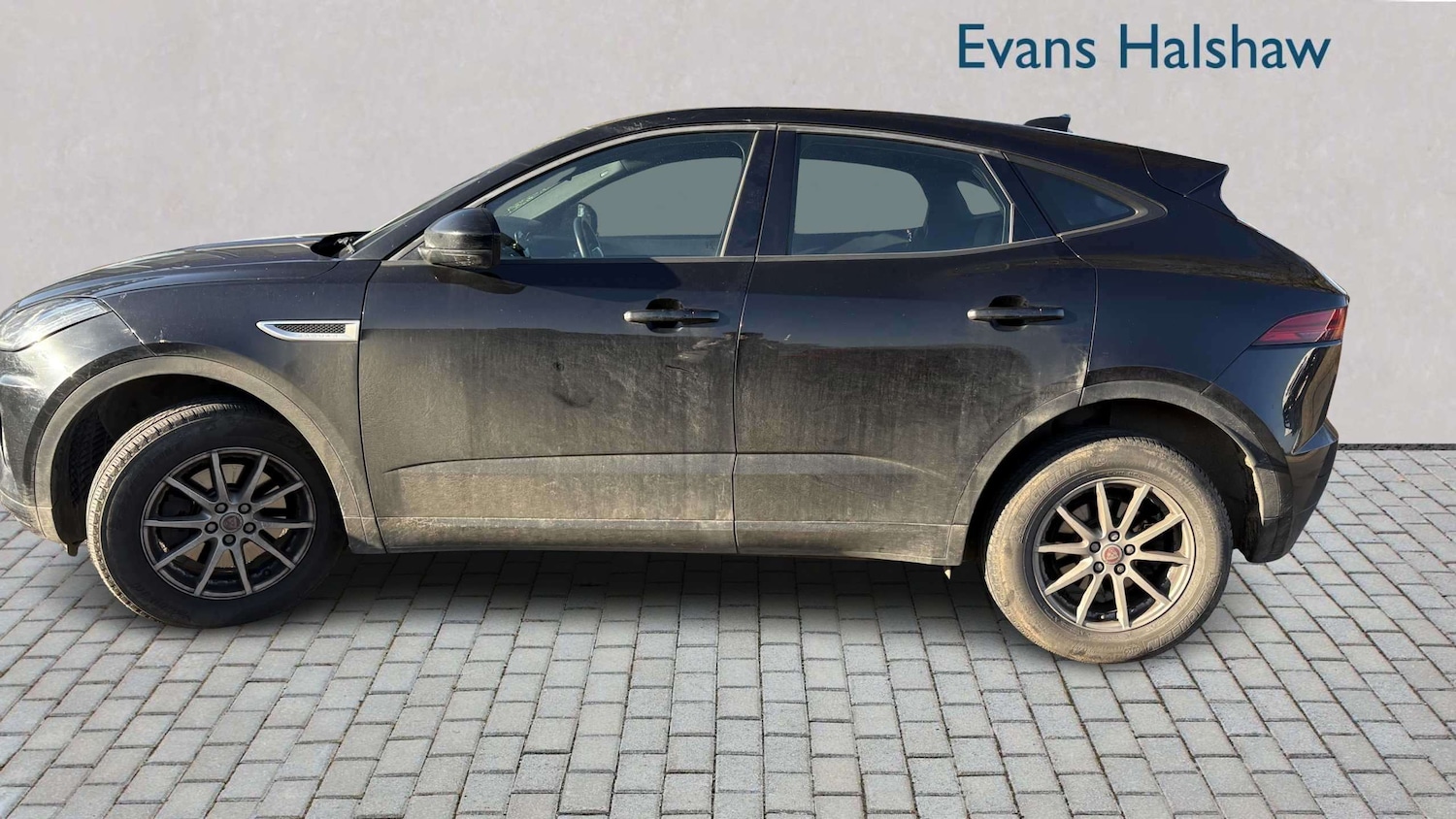 Used Jaguar E-Pace 2019 for sale - 77961010: Photo 3