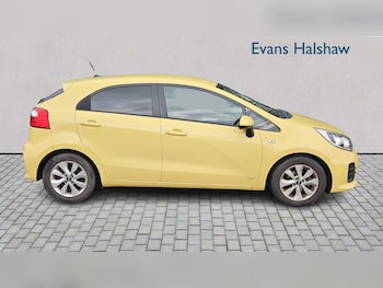 Used Kia Rio 2016 for sale - 76501813: Photo