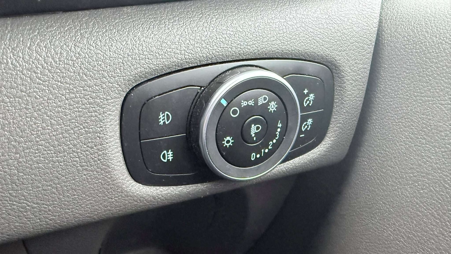 Used Ford Transit Custom 2023 for sale - 77011292: Photo 24