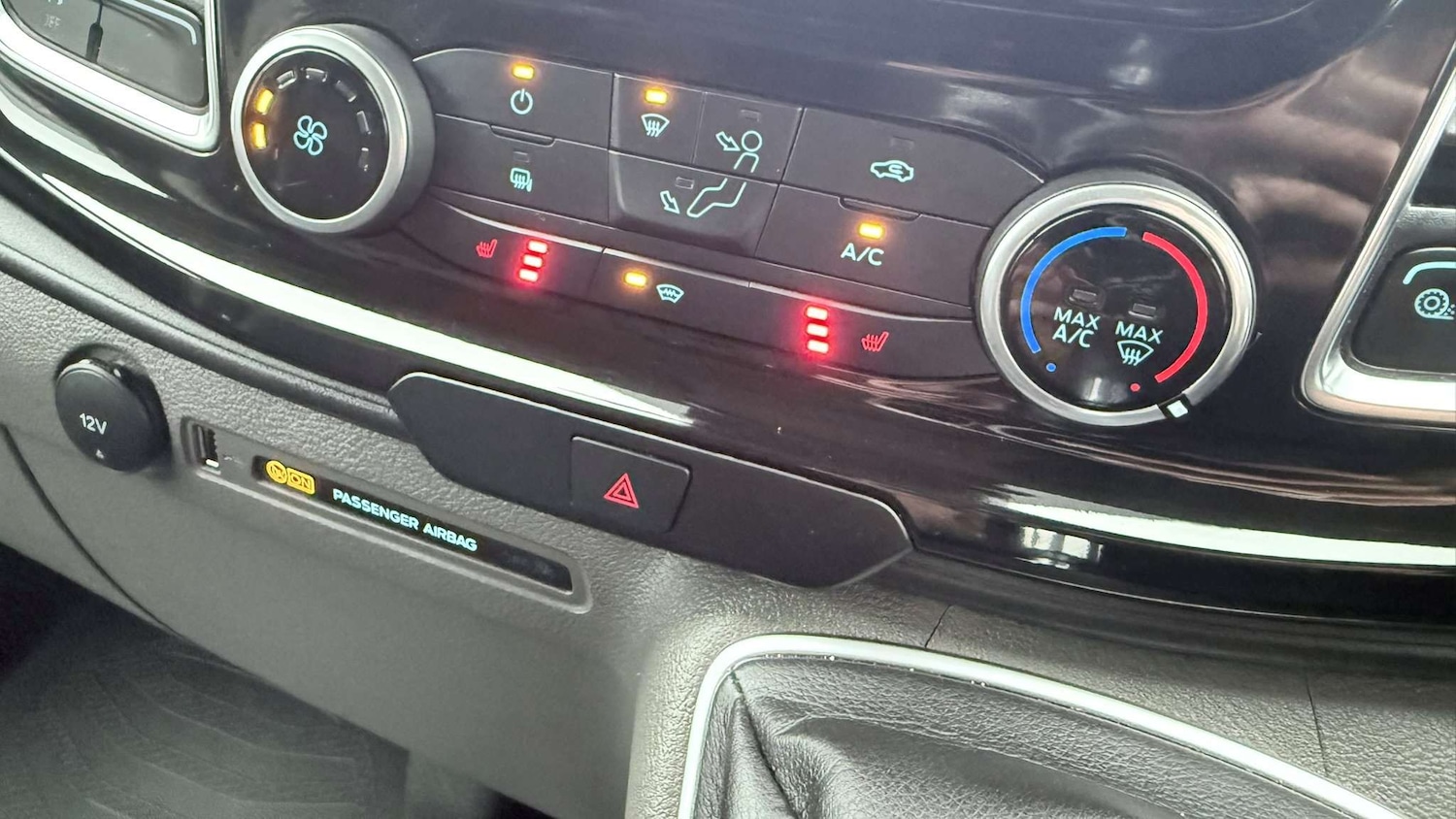 Used Ford Transit Custom 2023 for sale - 77011292: Photo 30